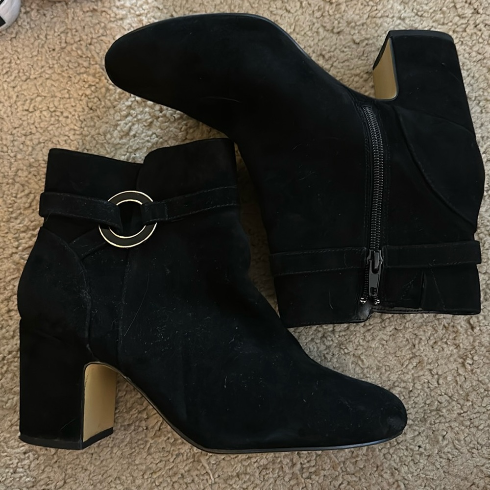 Bella-Vita Suede Black Booties